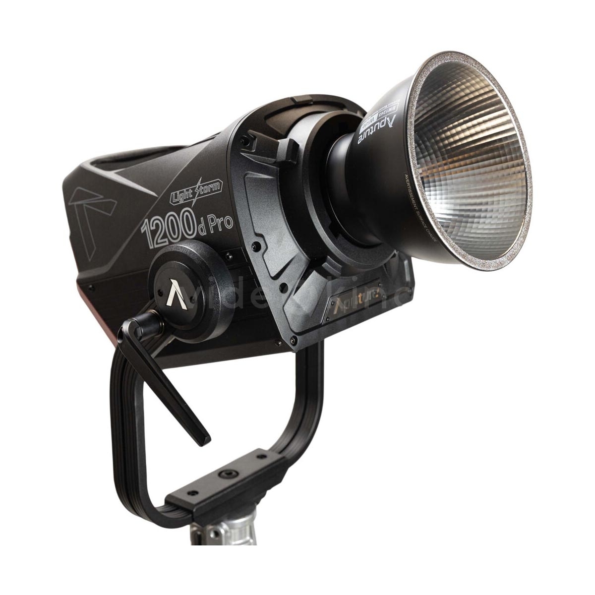 Aputure LS 1200d-5