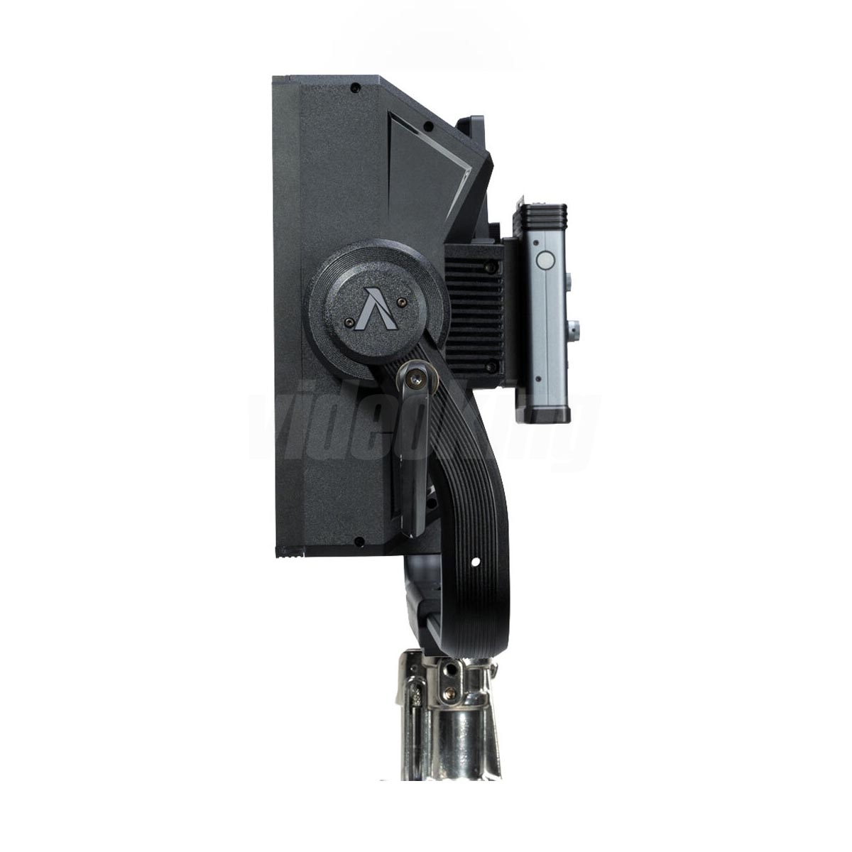 Aputure P600c-2